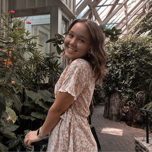 Meet your Posher, Kayla